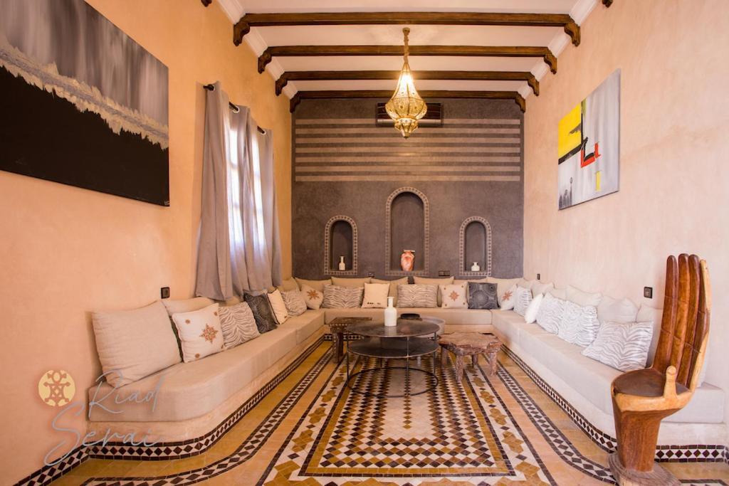 Riad Serai Мерзуга Экстерьер фото