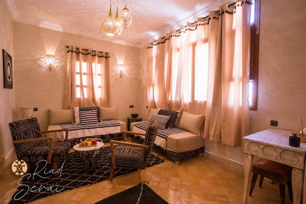 Riad Serai Мерзуга Экстерьер фото