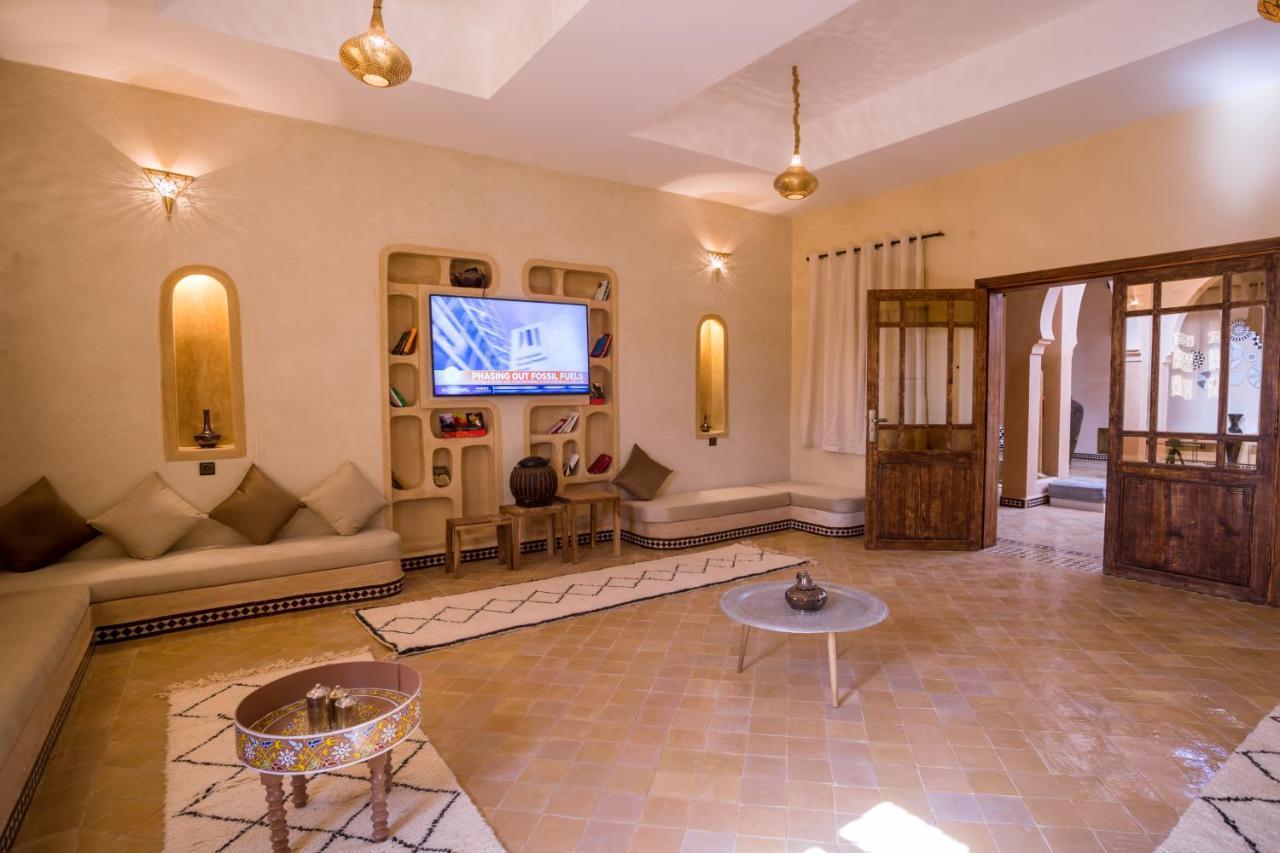 Riad Serai Мерзуга Экстерьер фото